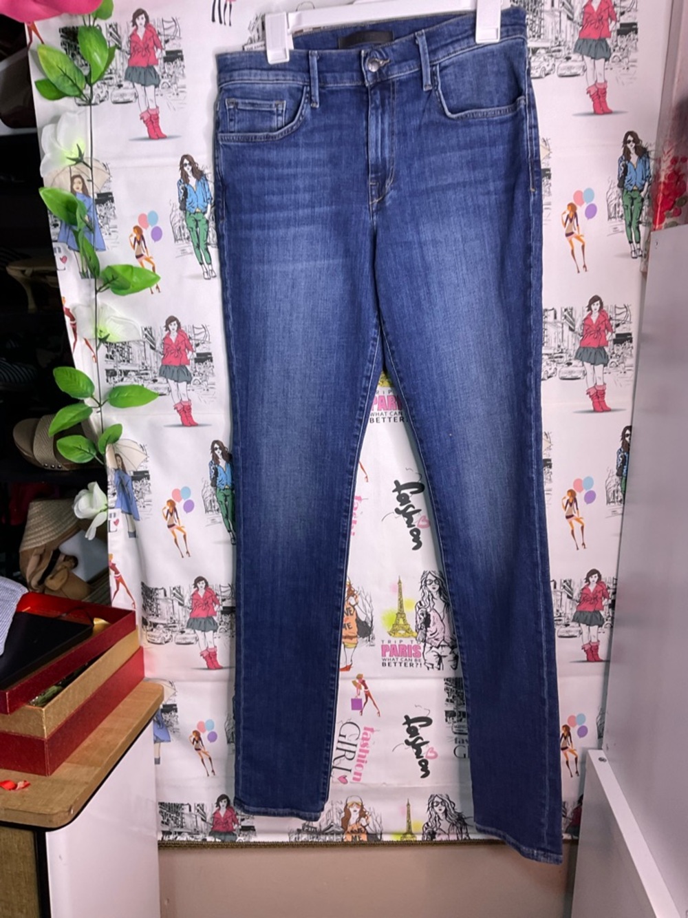 Joe's Jeans Women's Medium Blue Straight-Leg Denim